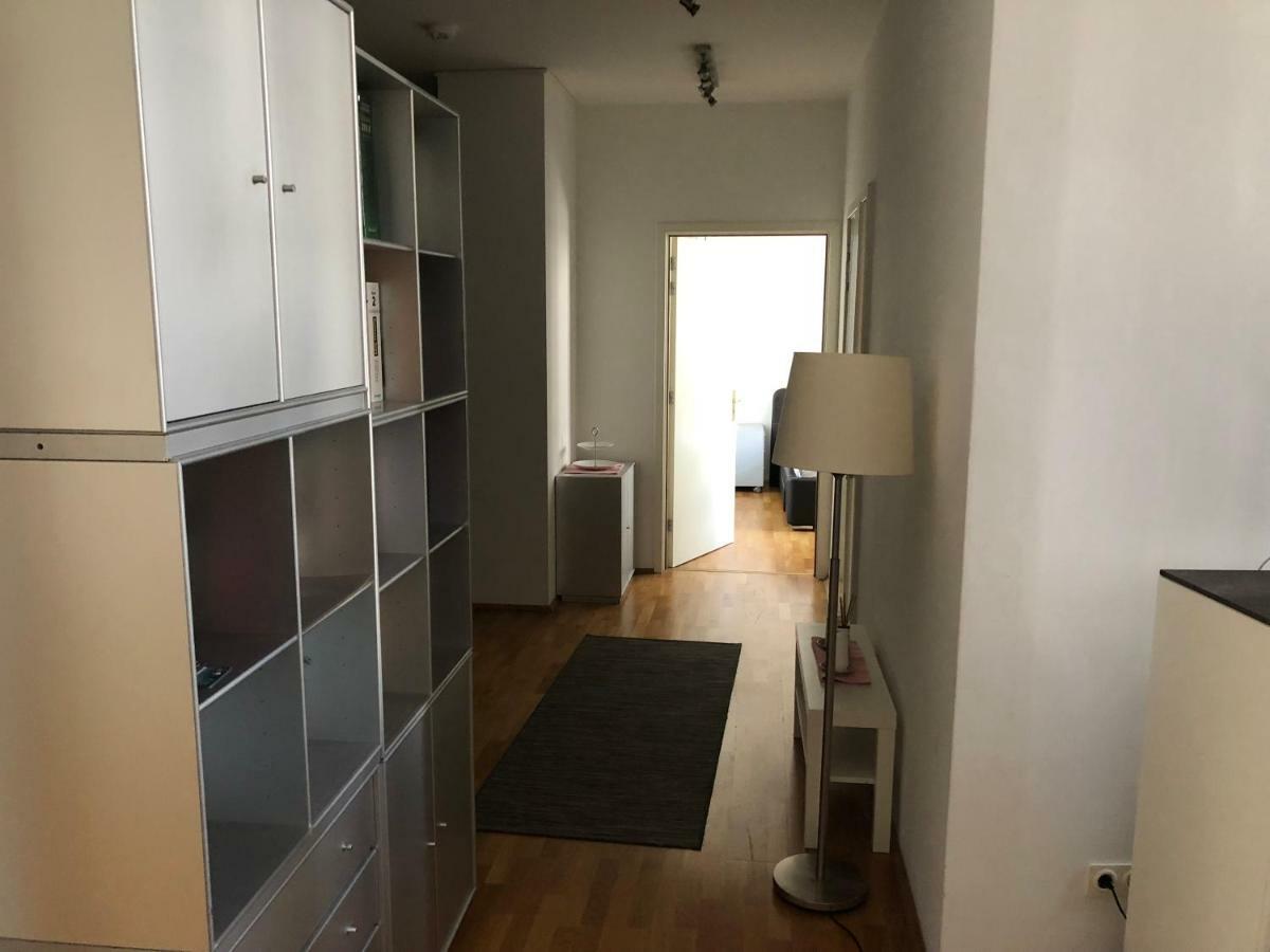 Ferienwohnung Mitten In Висбаден Экстерьер фото